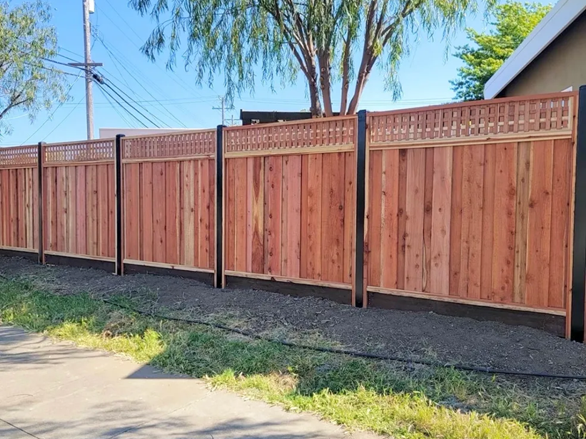 wrc-fence-boards-ALDtTW3X
